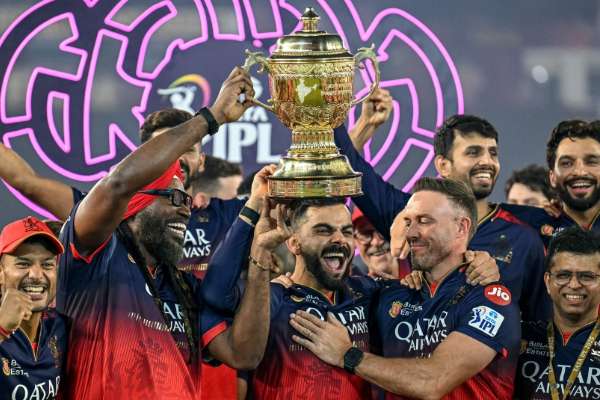 2026 ஐபிஎல் தொடரில் RCB அணிக்கு தடையா? நடவடிக்கை எடுக்க உள்ள பிசிசிஐ